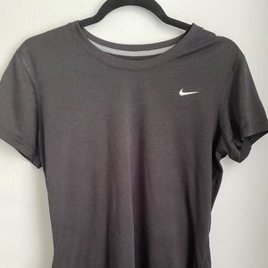 Nike Dri-FIT Legend T-Shirt